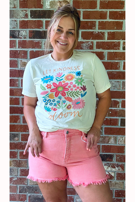 High Rise Fray Hem Shorts - Coral