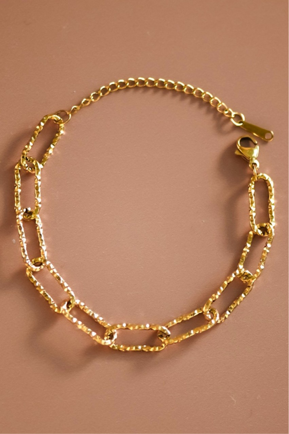 Golden Loop Delight Bracelet