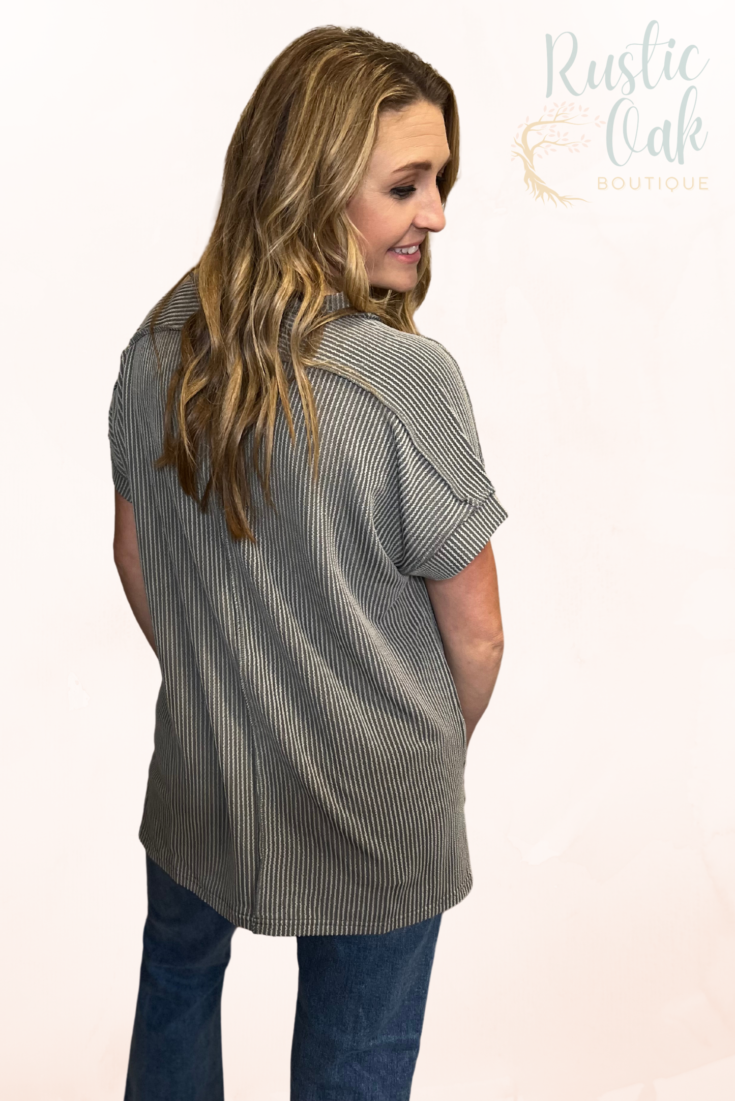 Medium Gray Textured Knit Exposed Stitching T-shirt
